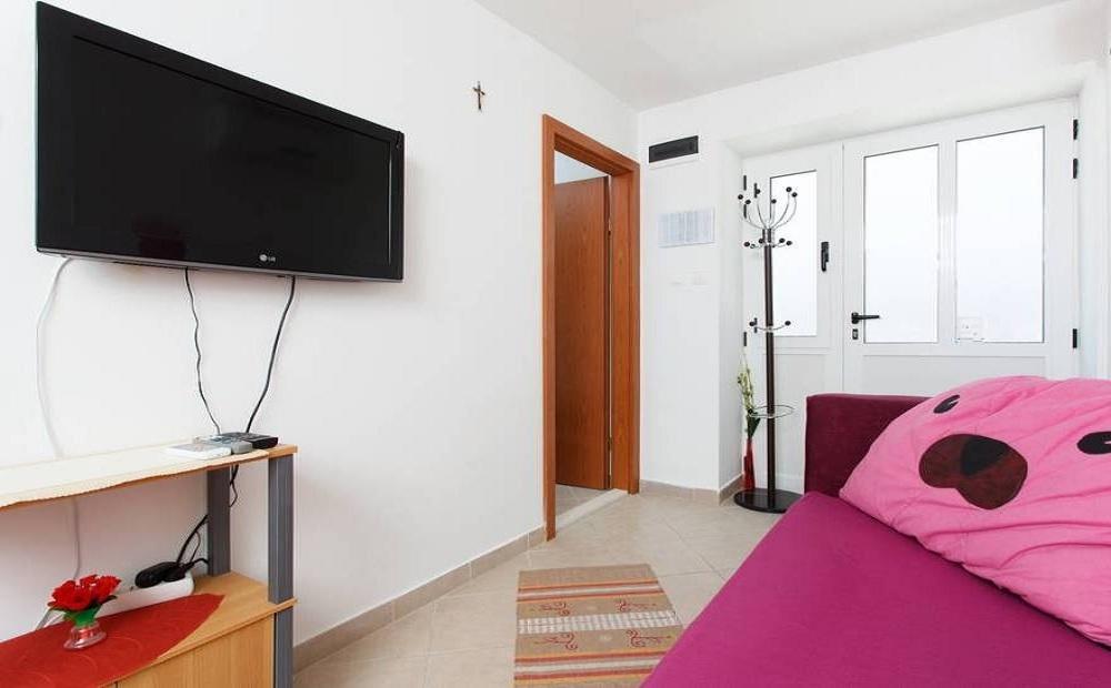 Apartments Mali Raj Vranjic Exterior foto